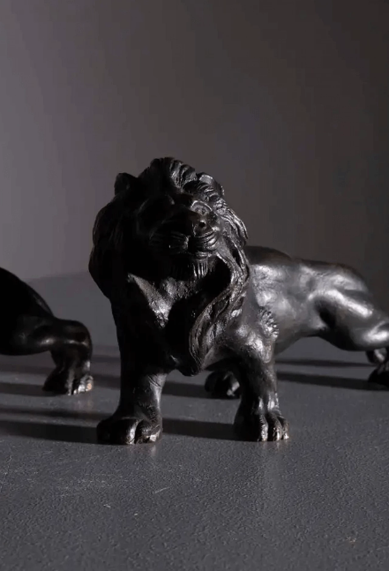 Coppia di statue in bronzo di leoni francesi, '800 3