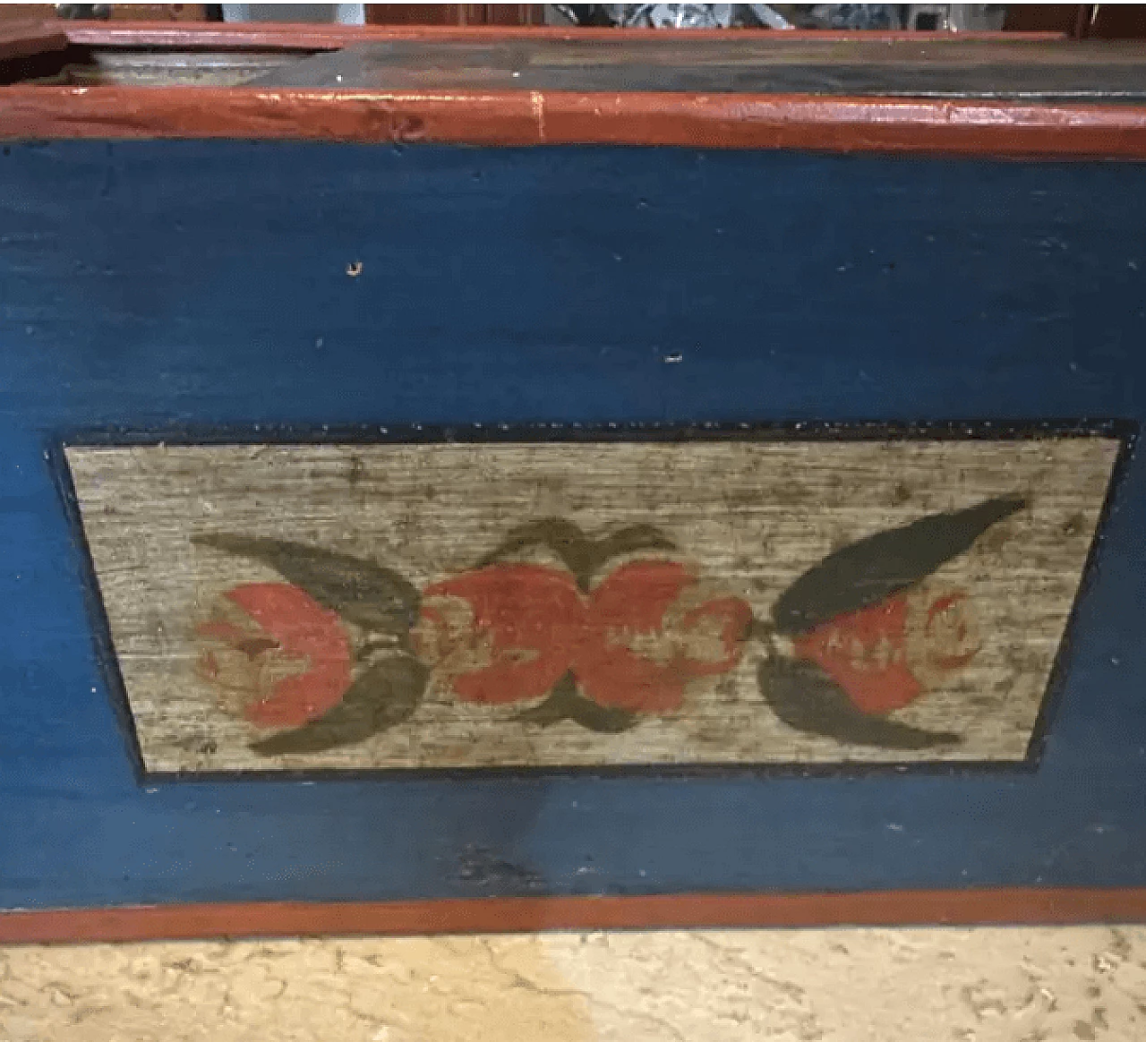 Scatola siciliana Louis Philippe in legno laccato rosso e blu, '800 6