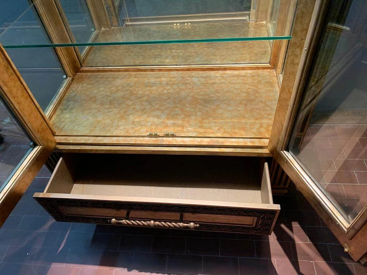 Louis XVI style gold-finished display case by Lam Lee Group, 1990s 4