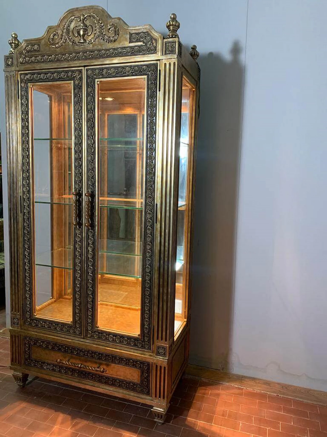 Louis XVI style gold-finished display case by Lam Lee Group, 1990s 8
