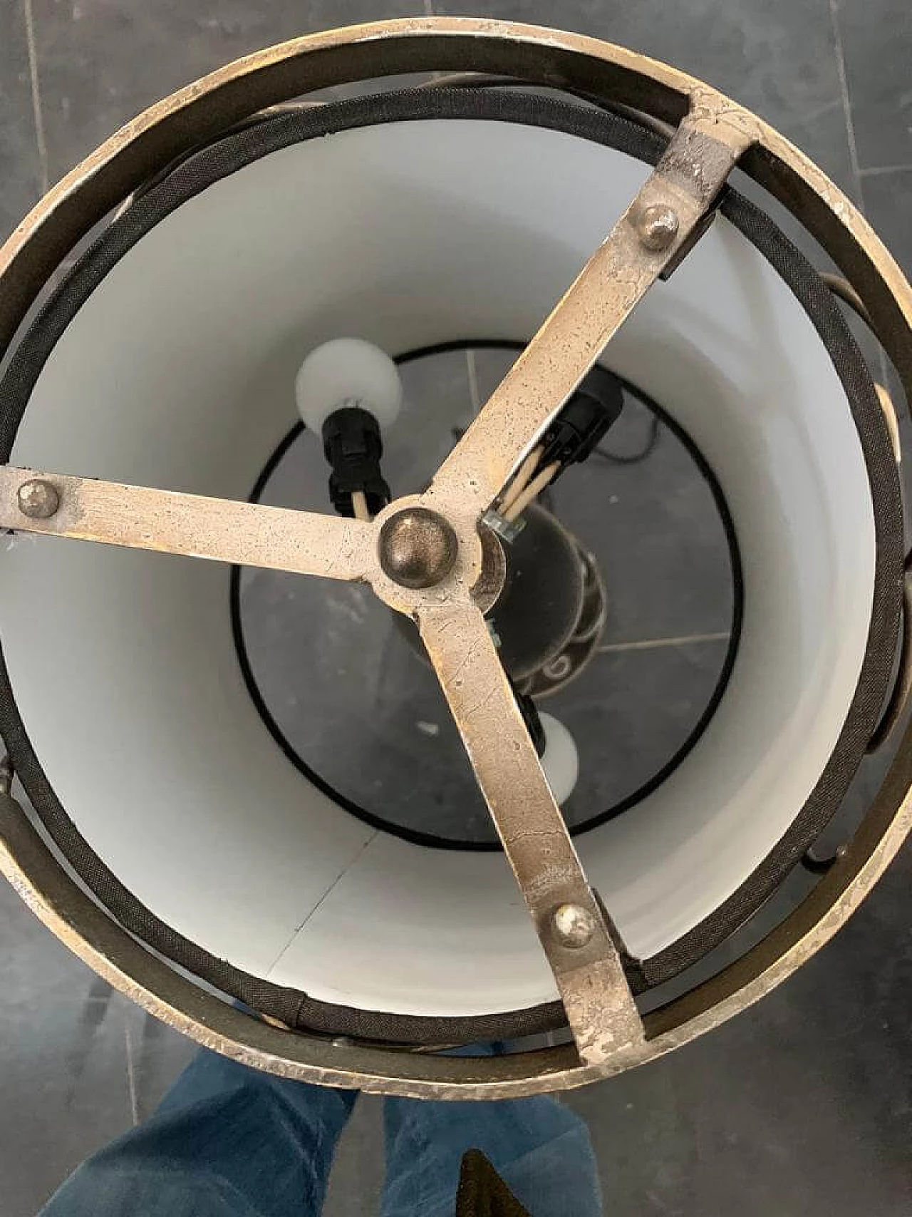 Brutalist table lamp with metal details, 1980s 9