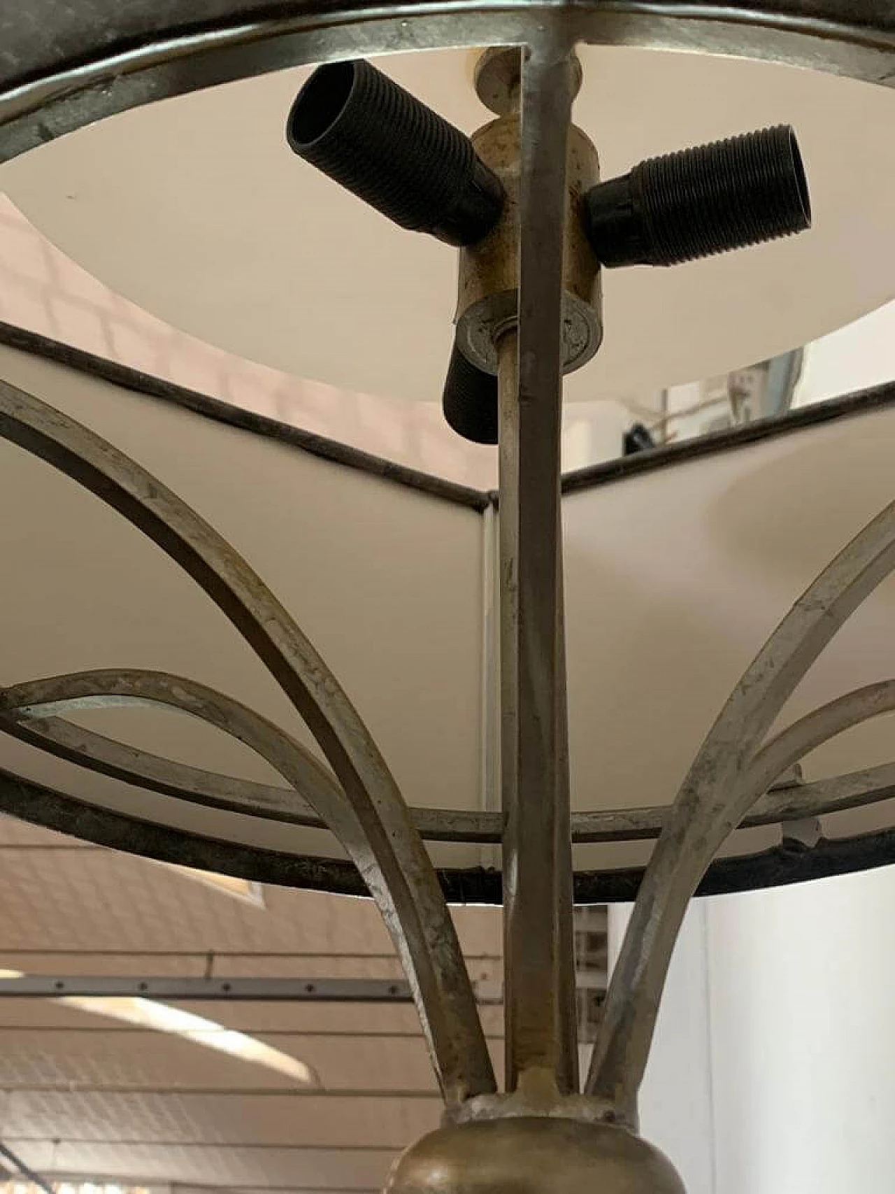 Brutalist metal table lamp with leatherette shade, 1980s 4