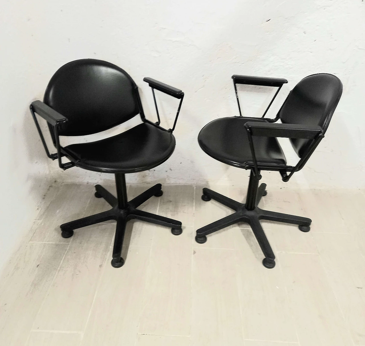 Pair of office armchairs by Lucci and Orlandini for Lamm, 1990s 2