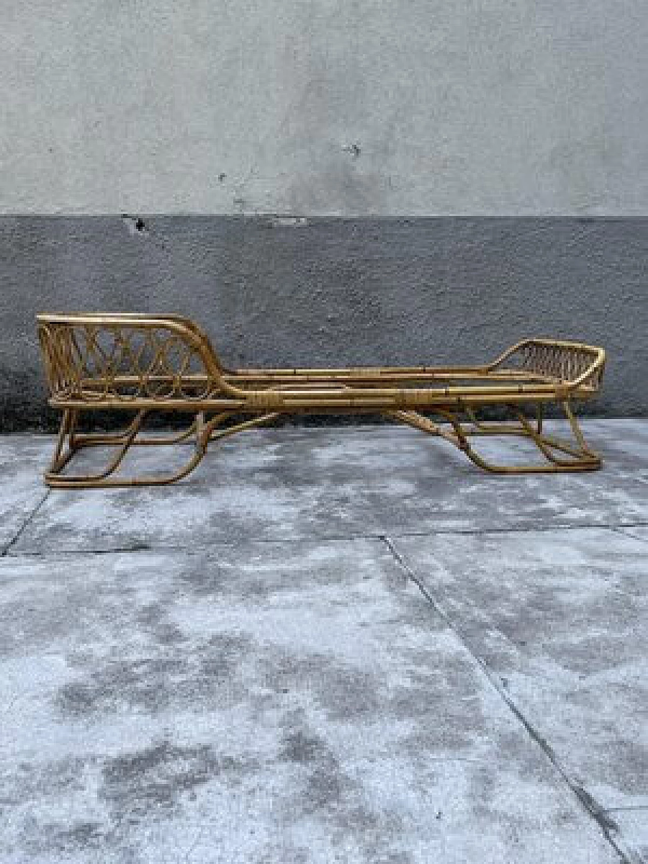 Pair of bamboo and wicker daybeds, 1960s 10