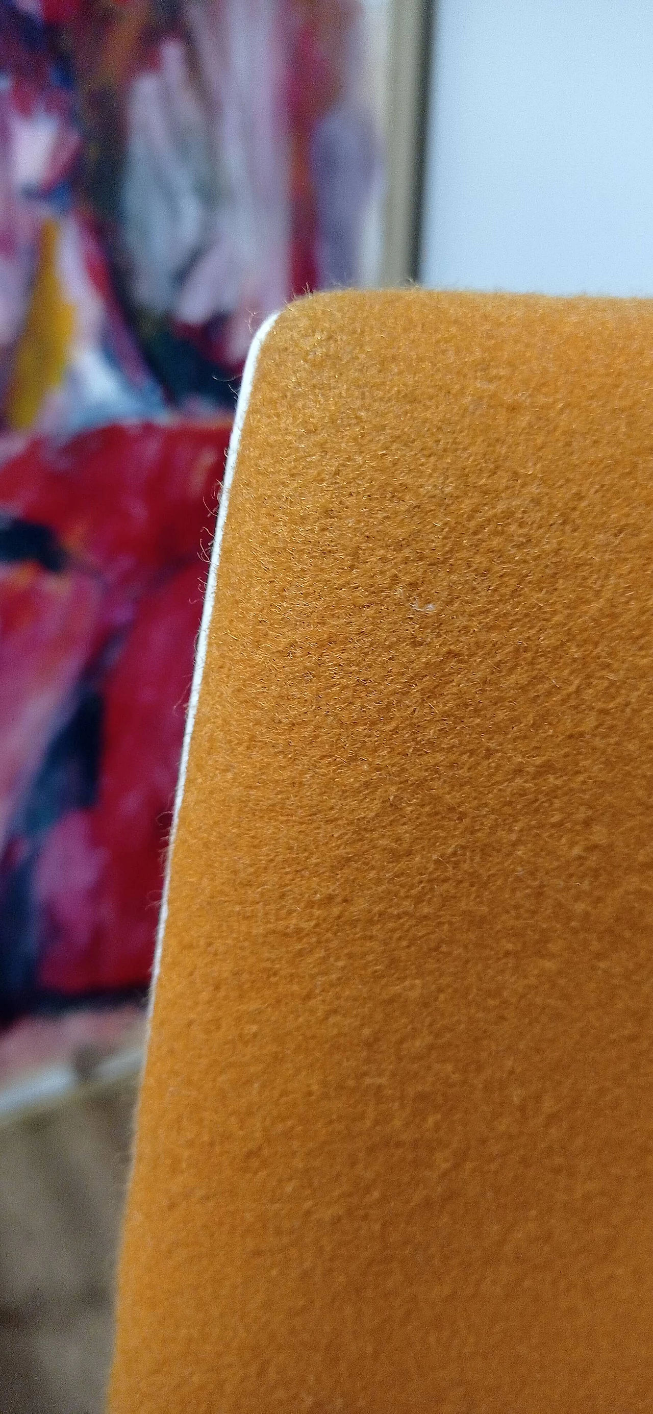 4 Sedia Catifa 46 con braccioli in tessuto Kvard arancio di Studio LAM per Arper 30