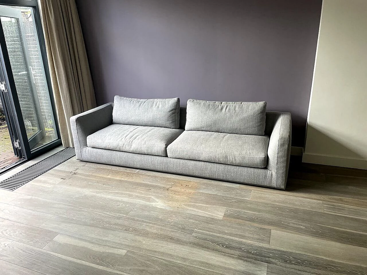 Richard three-seater sofa in light grey fabric by Antonio Citterio for B&B Italia 7
