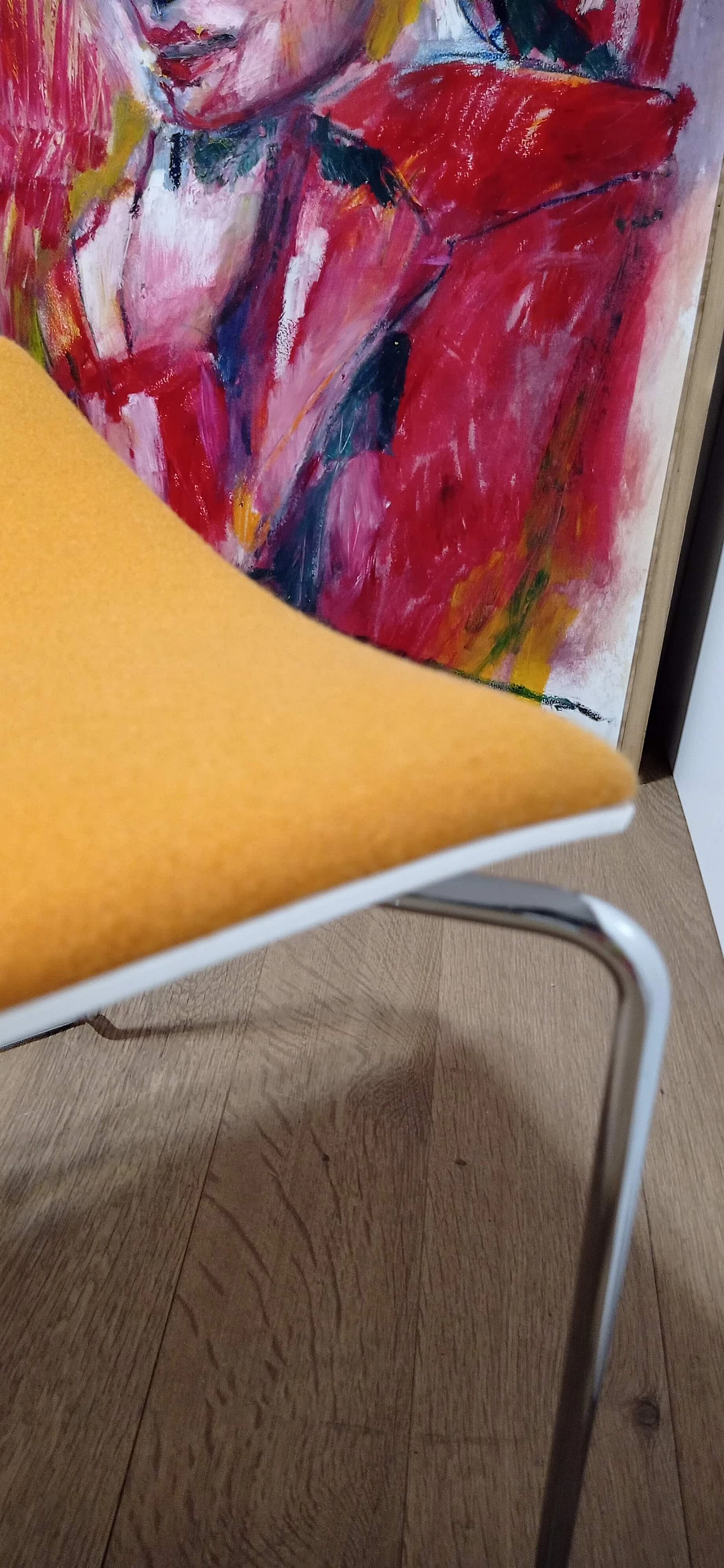 4 Sedia Catifa 46 con braccioli in tessuto Kvard arancio di Studio LAM per Arper 127