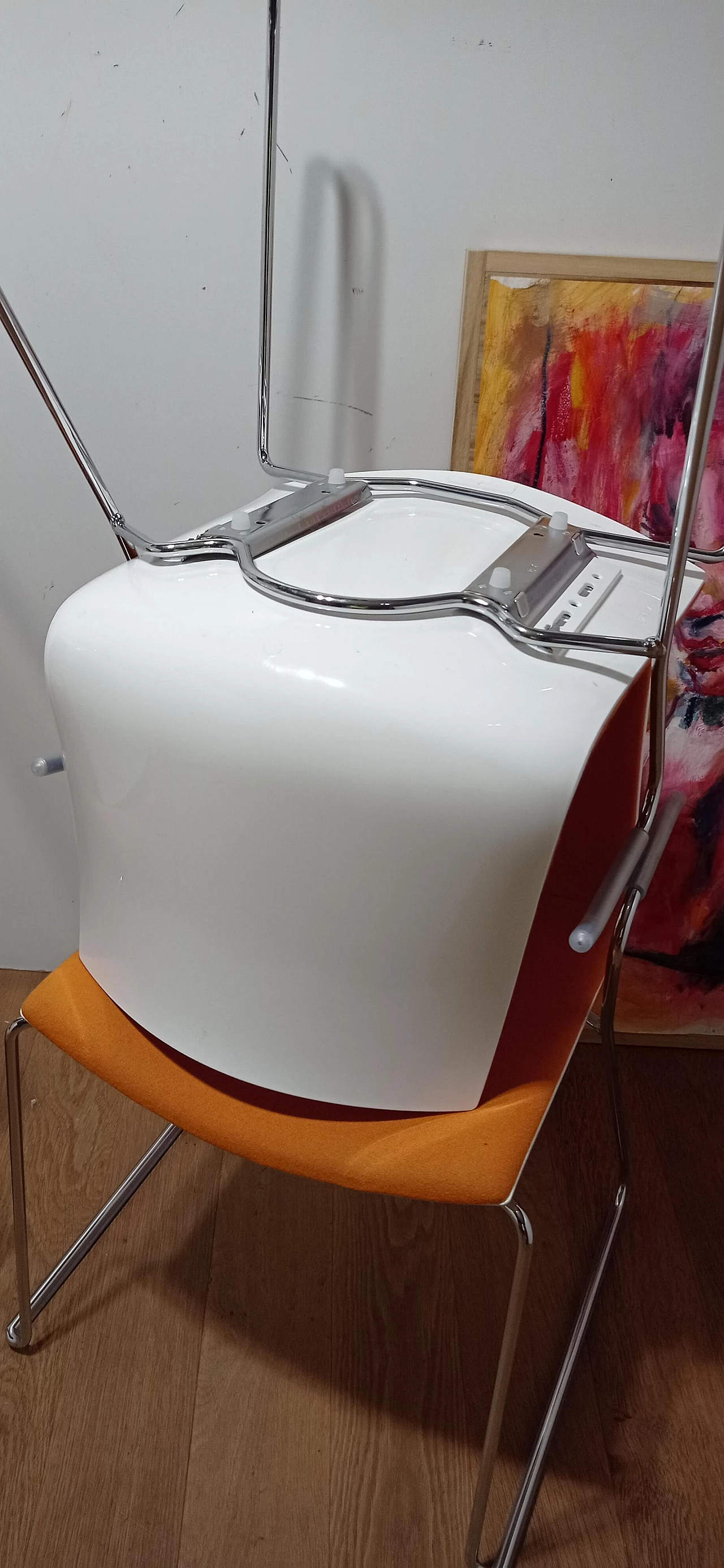 4 Sedia Catifa 46 con braccioli in tessuto Kvard arancio di Studio LAM per Arper 145