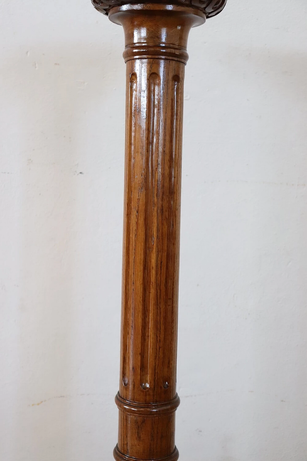 Art Nouveau solid oak column, early 20th century 4