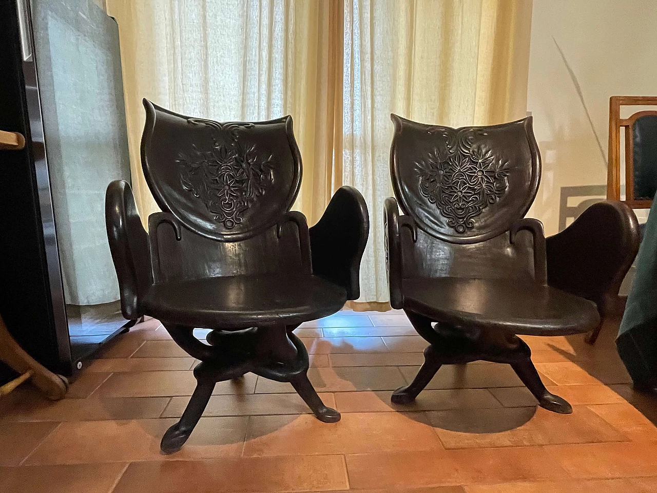 Coppia di poltrone Art Nouveau in teak, inizio '900 1