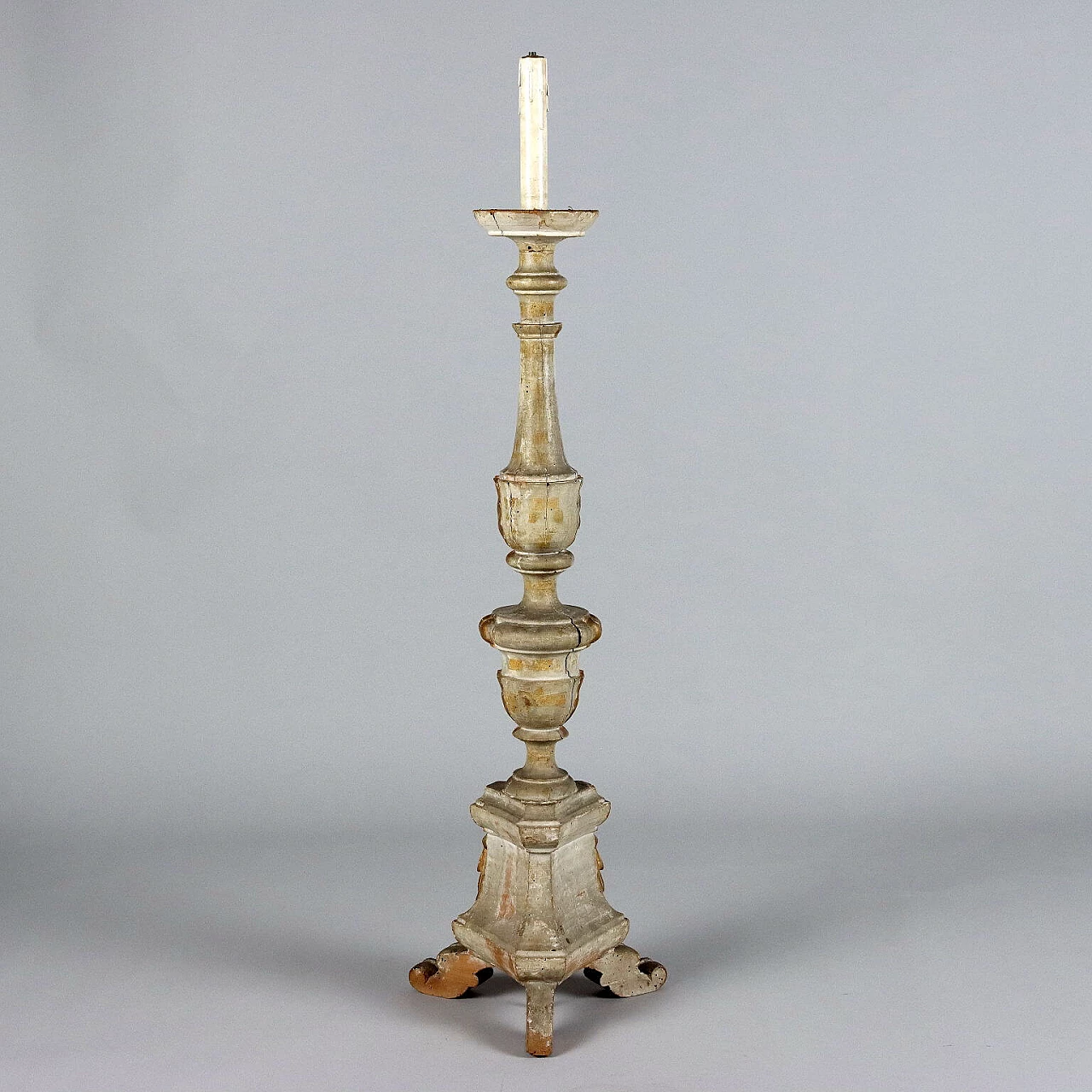 Eclectic carved, lacquered and gilded wood torch holder, mid-19th century 8