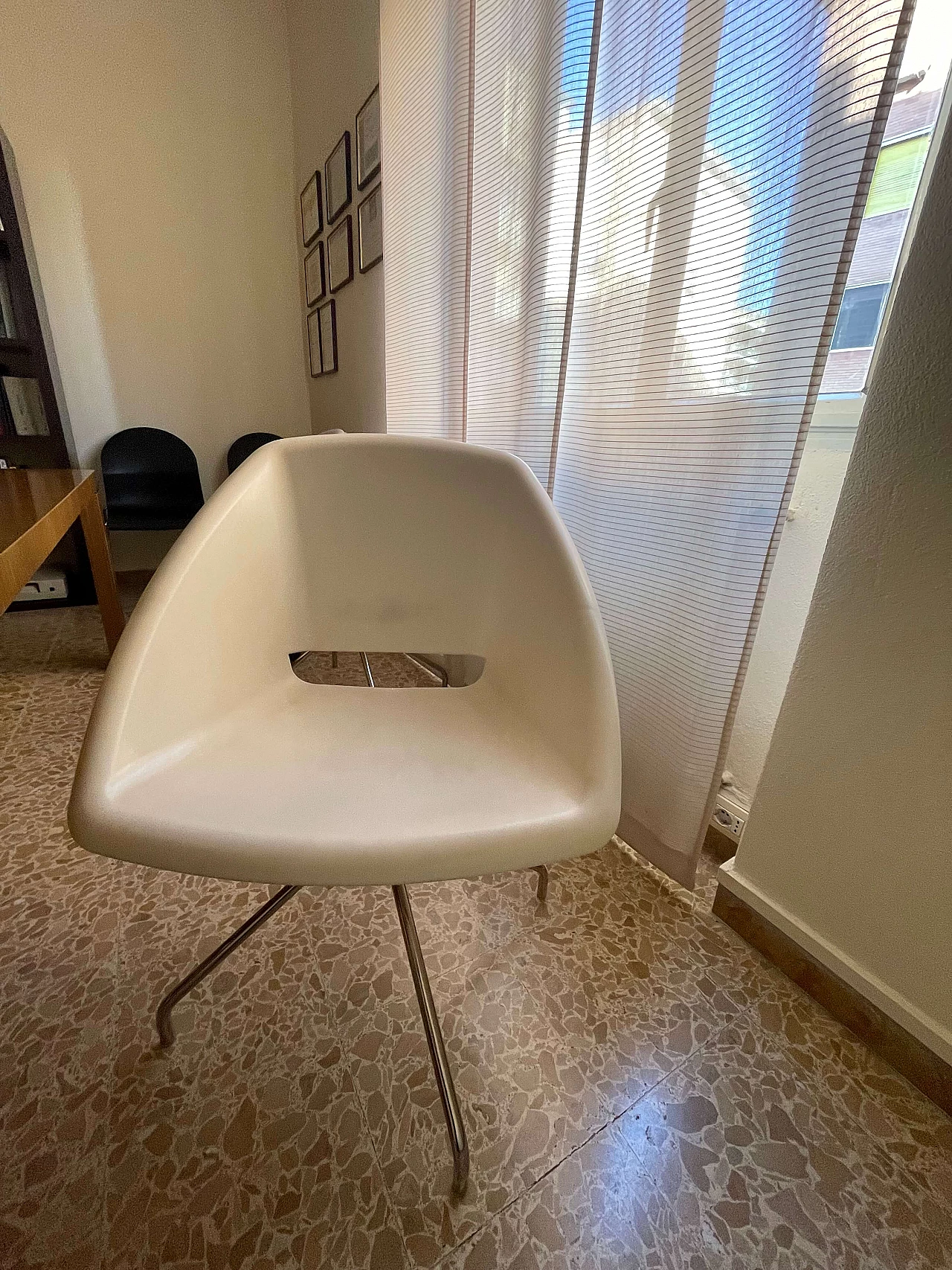 3 Alfa chairs by Robby & Francesca Cantarutti, 1990s 4