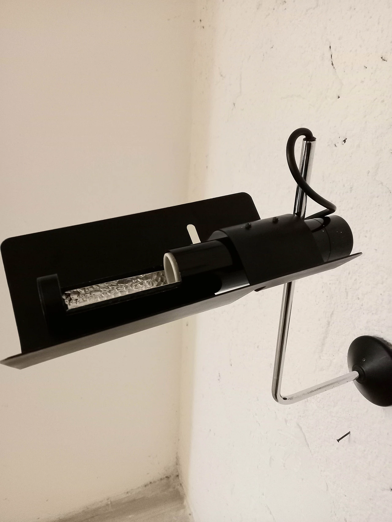 Applique in metallo nello stile di Oluce, anni '70 6