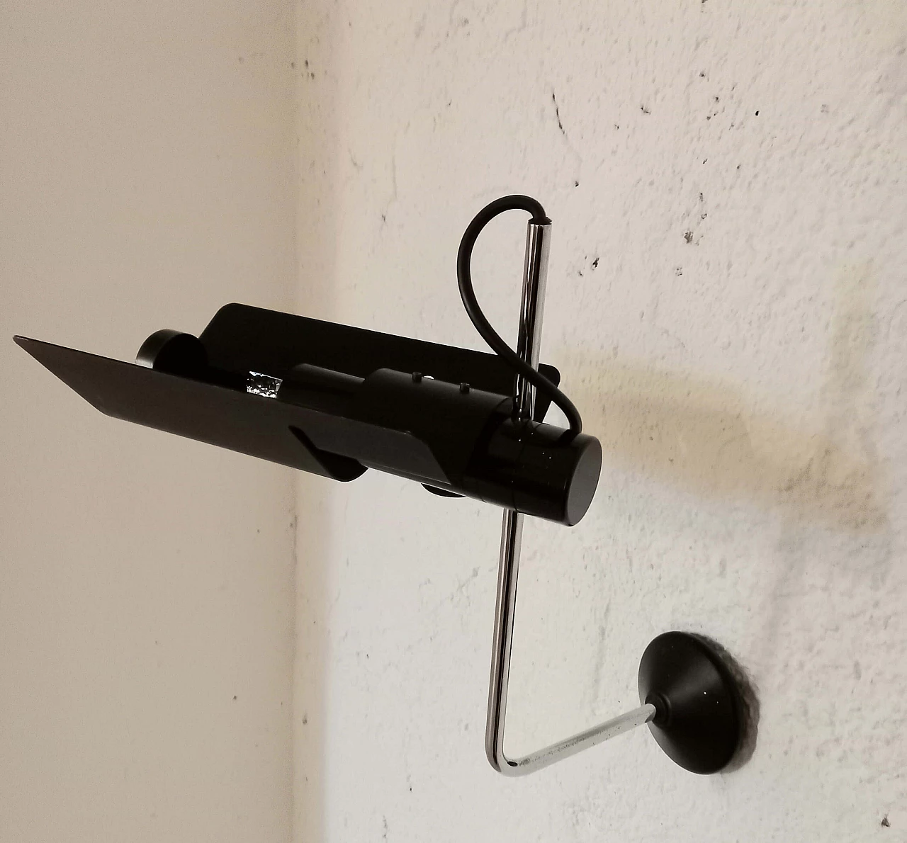 Applique in metallo nello stile di Oluce, anni '70 7