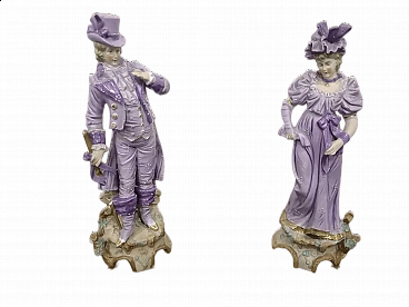 Coppia di sculture di dama e gentiluomo in porcellana Biscuit, inizio '900