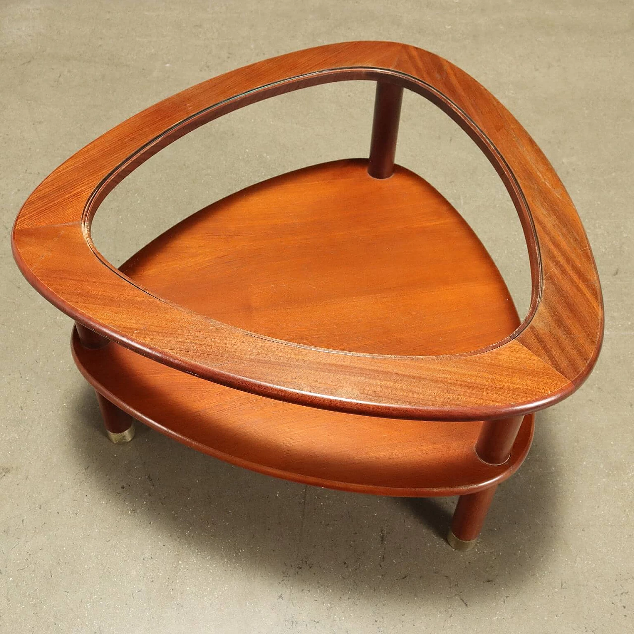 Tavolino in legno impiallacciato teak con terminali in metallo cromato, anni '60 3