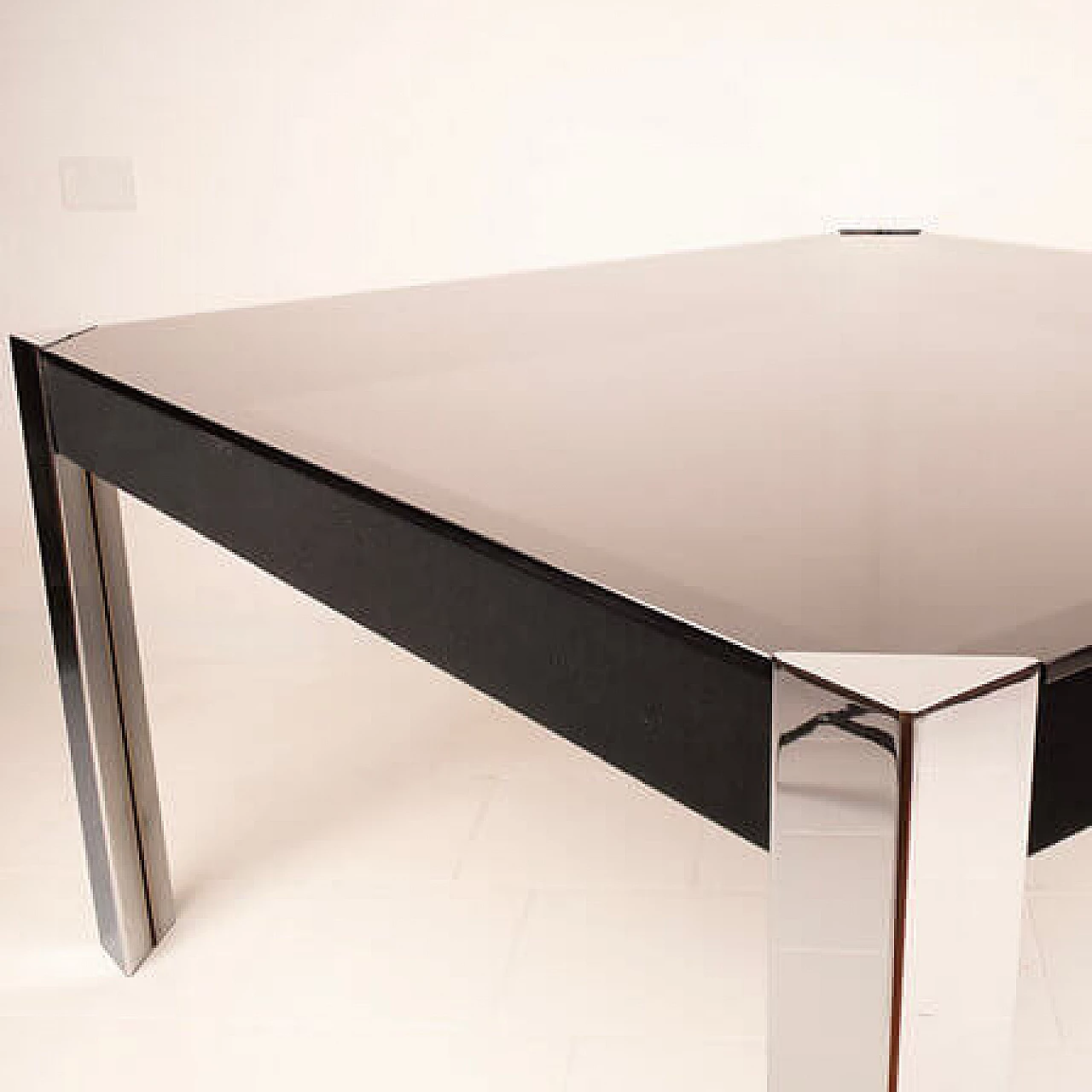 Tucroma table by Guido Faleschini for Mariani, 1970s 12