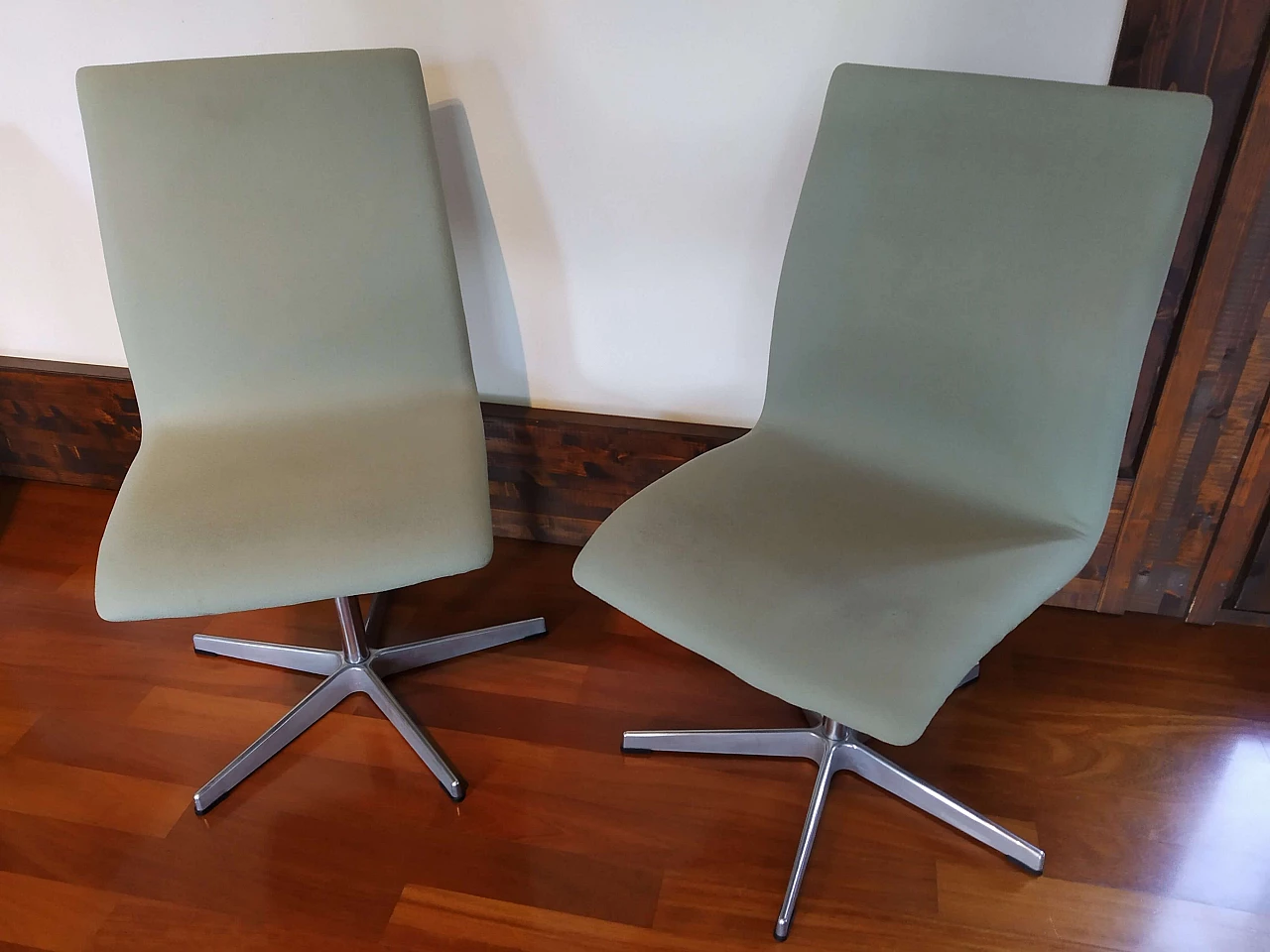 Coppia di sedie Oxford Classic Chair 3271C di A. Jacobsen per Fritz Hansen, 2006 7