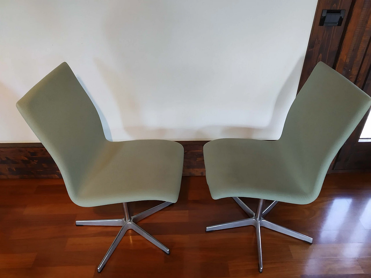 Coppia di sedie Oxford Classic Chair 3271C di A. Jacobsen per Fritz Hansen, 2006 11