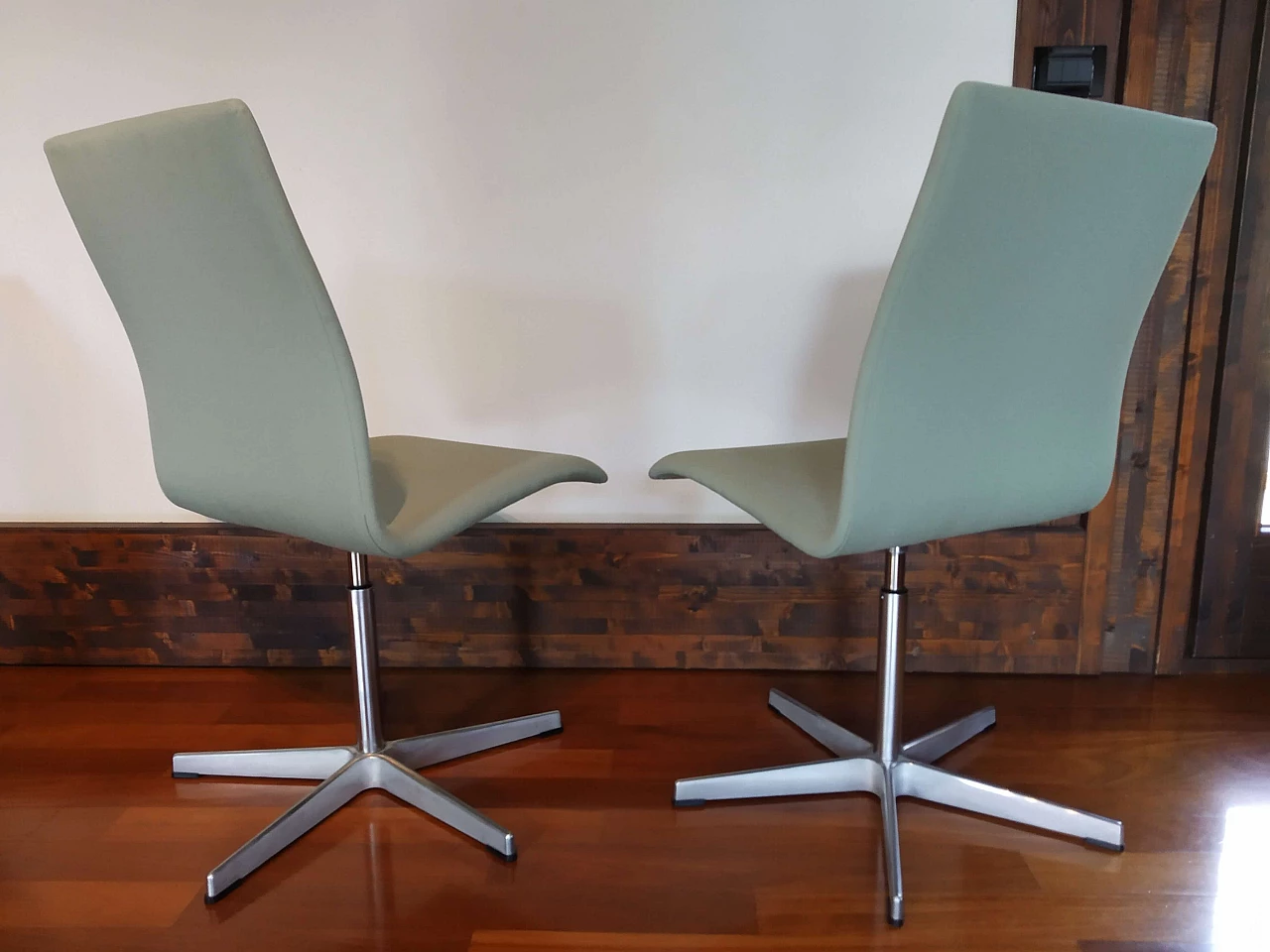 Coppia di sedie Oxford Classic Chair 3271C di A. Jacobsen per Fritz Hansen, 2006 14