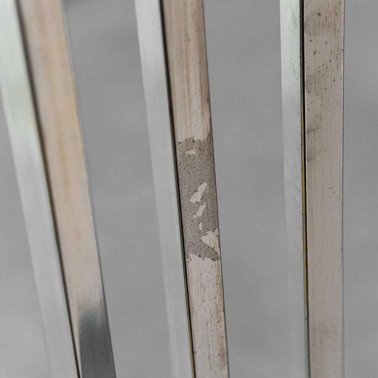 Three-light metal floor lamp, 1970s 10