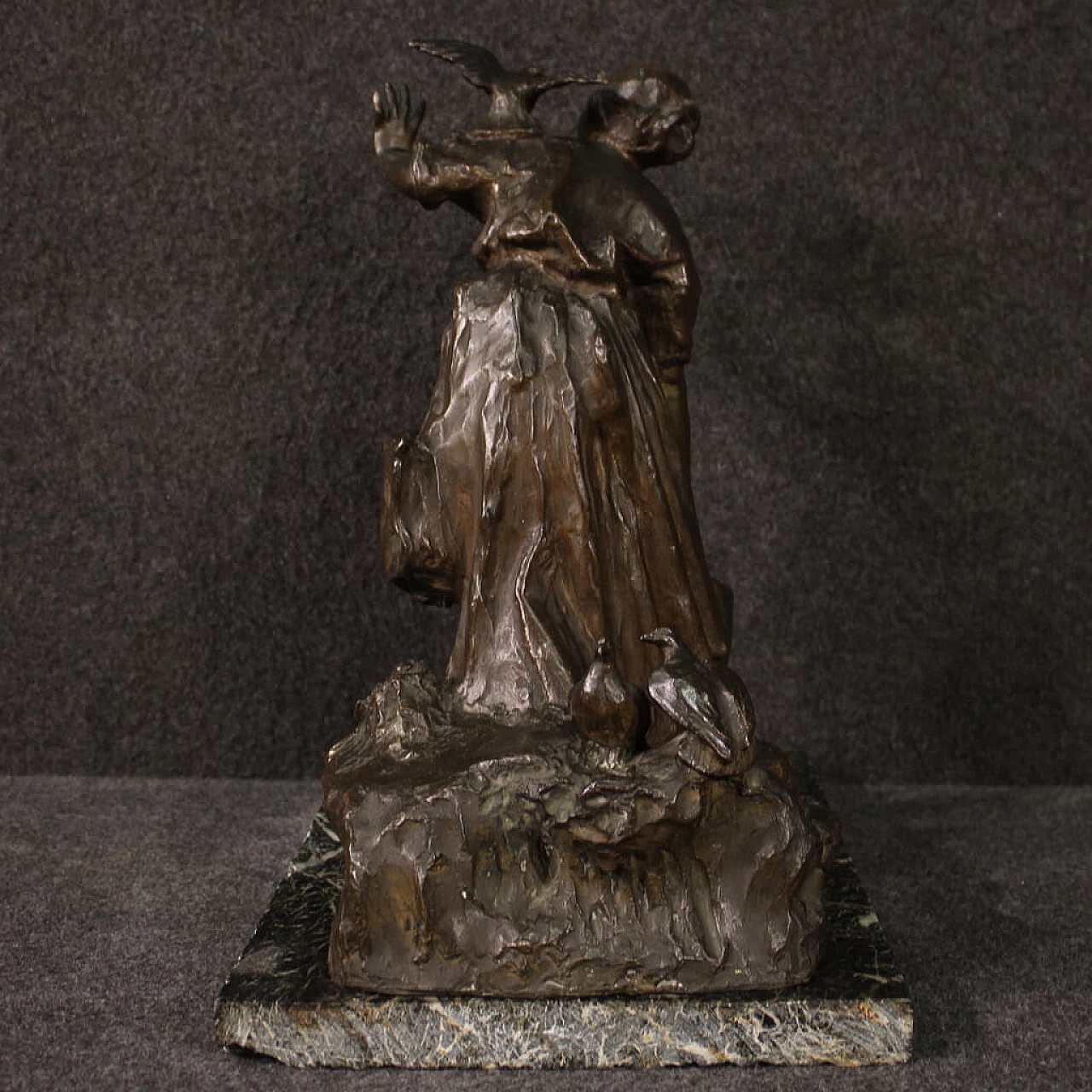 Celestino Fumagalli, peasant girl, bronze sculpture 9