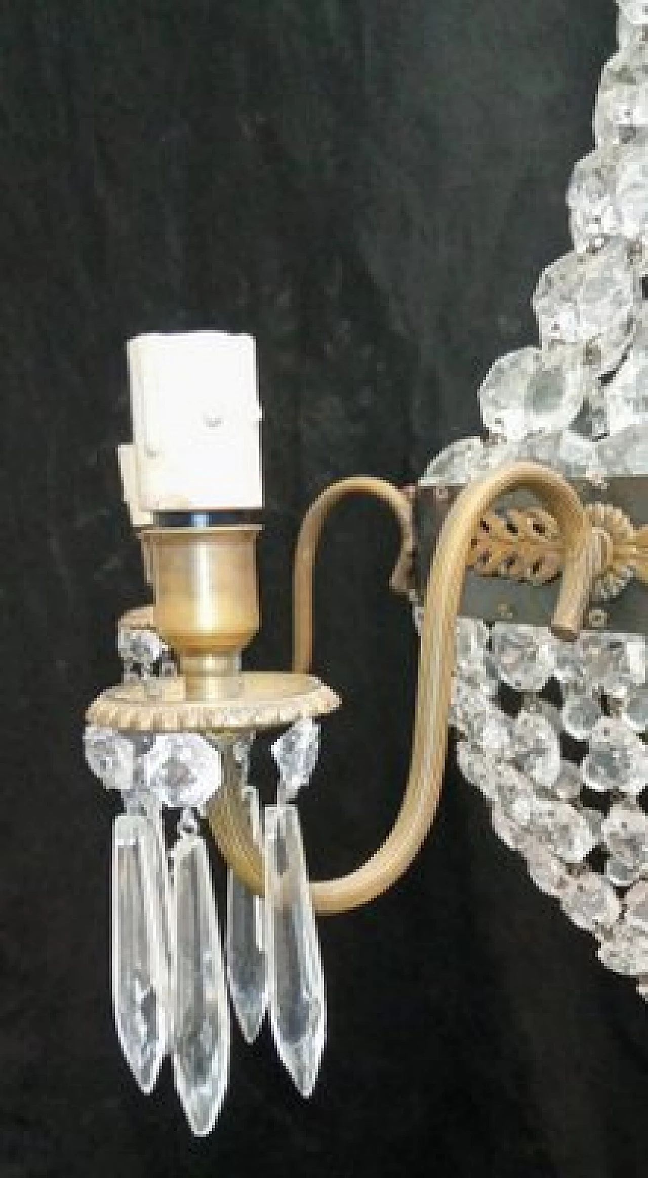 Lampadario in ottone brunito e vetro, anni '50 12