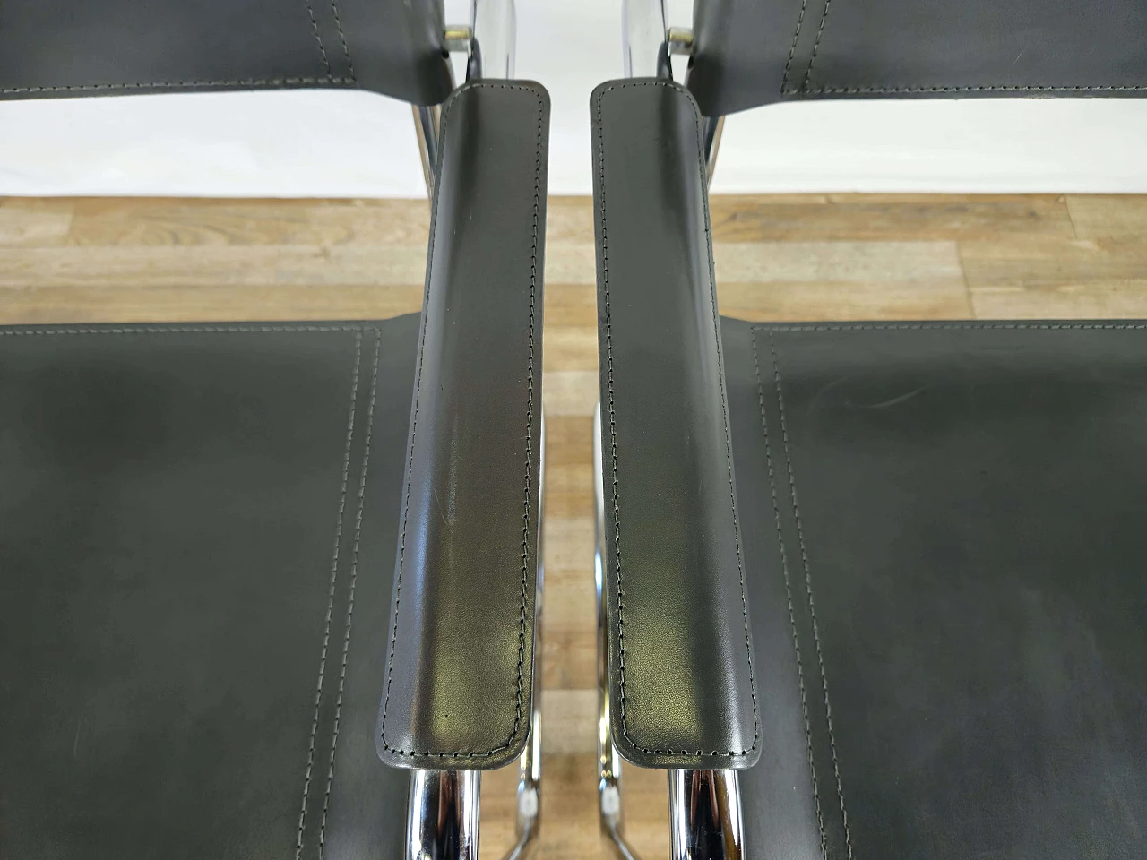 6 Poltrone stile Bauhaus in acciaio tubolare e pelle grigia, anni '70 9