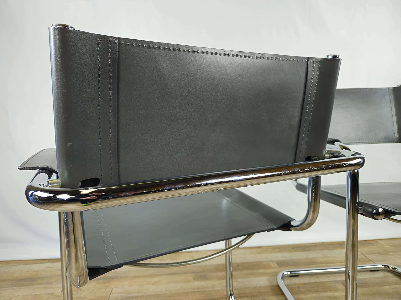 6 Poltrone stile Bauhaus in acciaio tubolare e pelle grigia, anni '70 17