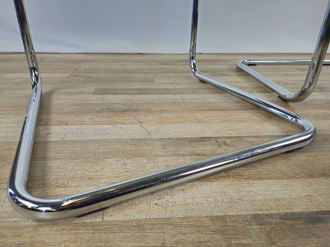 6 Poltrone stile Bauhaus in acciaio tubolare e pelle grigia, anni '70 21