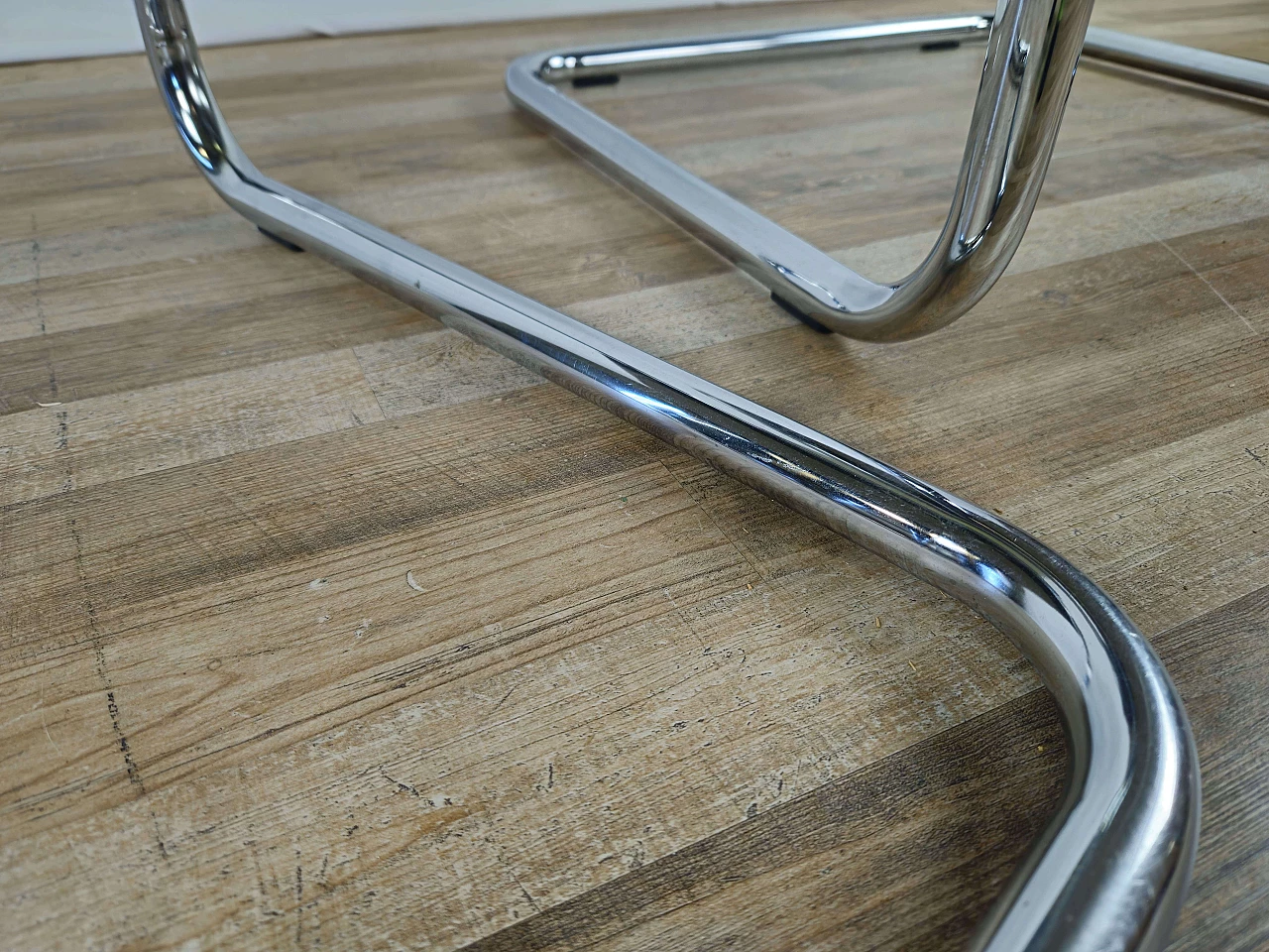 6 Poltrone stile Bauhaus in acciaio tubolare e pelle grigia, anni '70 22