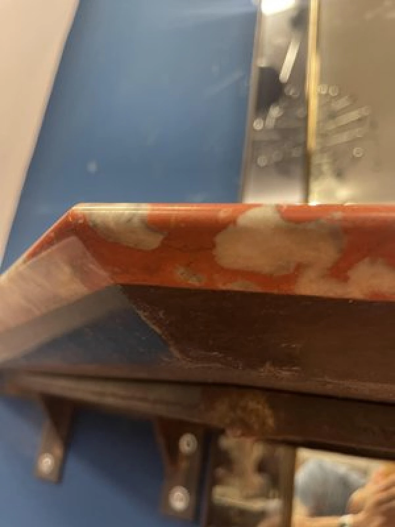 Specchio con consolle in marmo rosso, anni '60 14