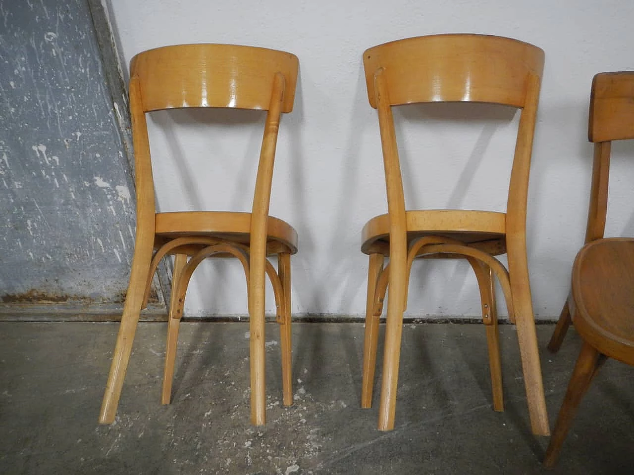 4 Beech chairs, 1950s 4