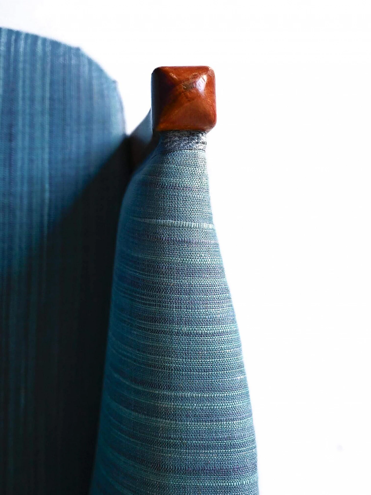 Poltrona scandinava in tessuto blu, anni '60 6