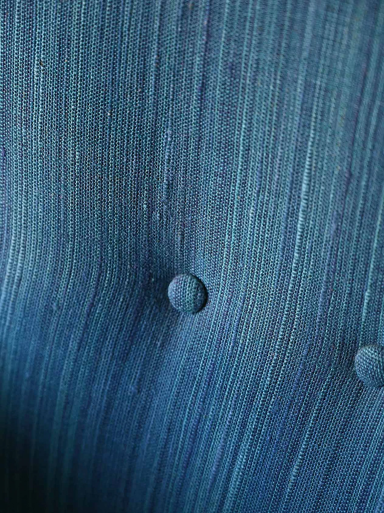 Poltrona scandinava in tessuto blu, anni '60 10