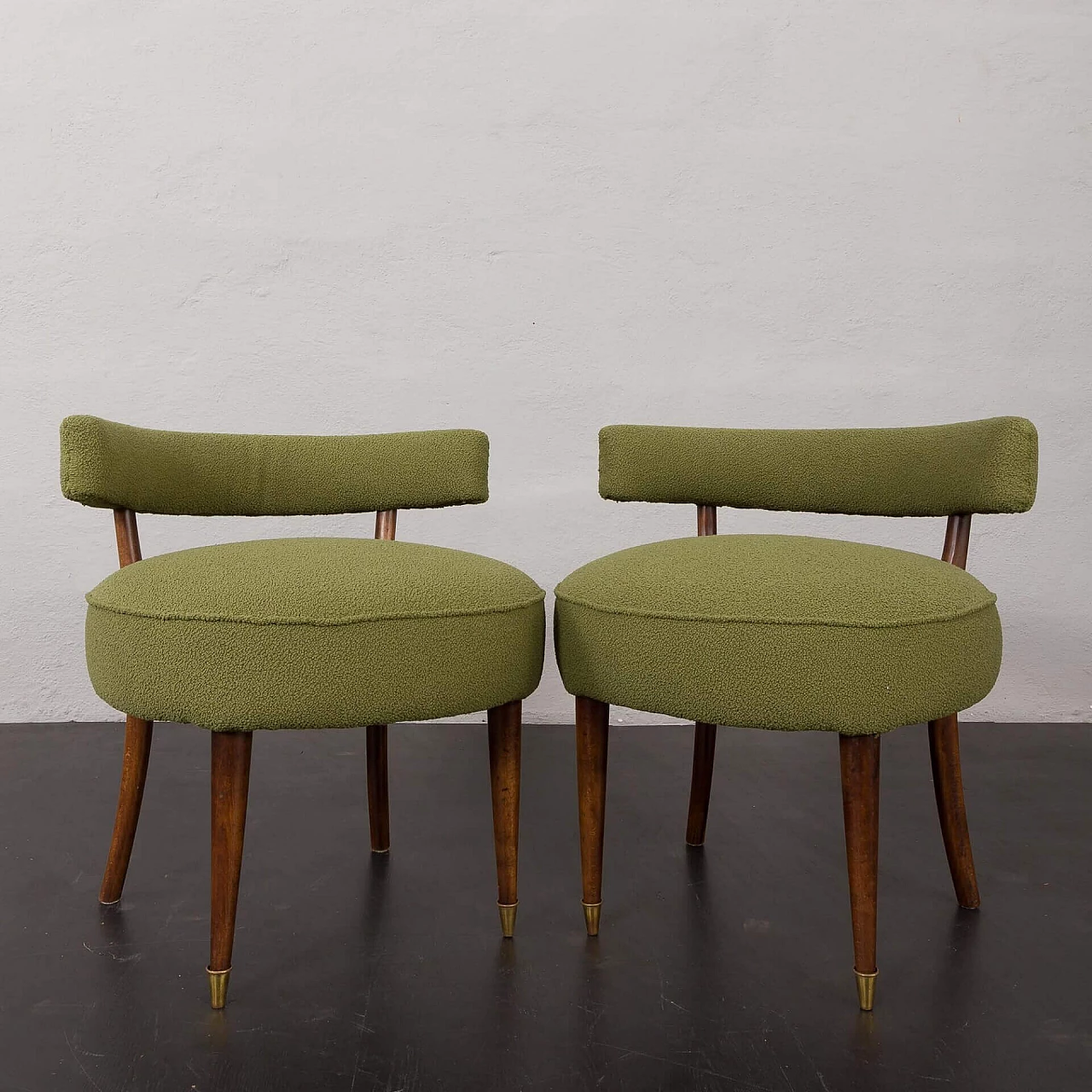 Pair of stools in Gio Ponti style, 1950s 10