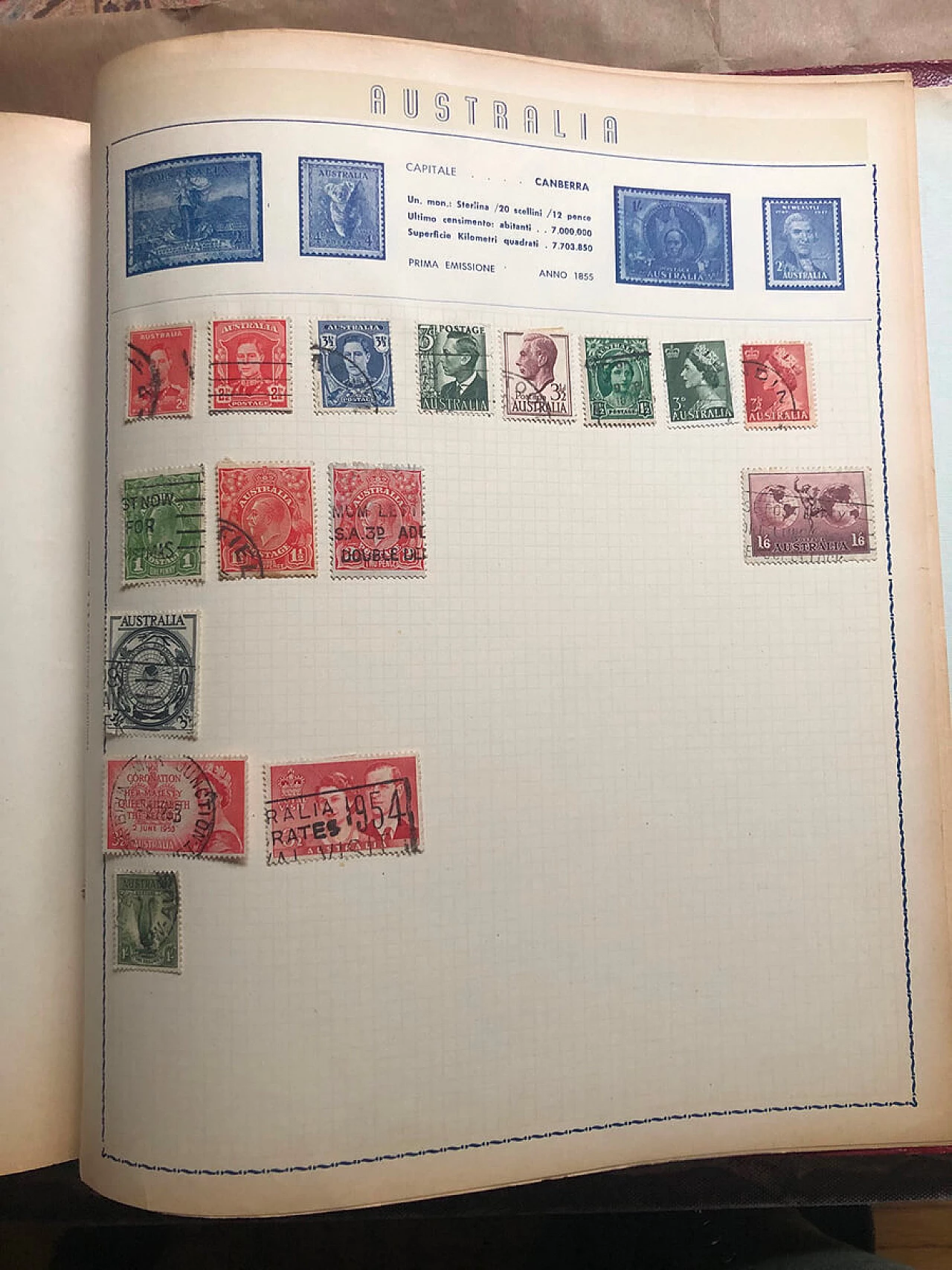 Libro di raccolta di francobolli del mondo, inizio '900 26