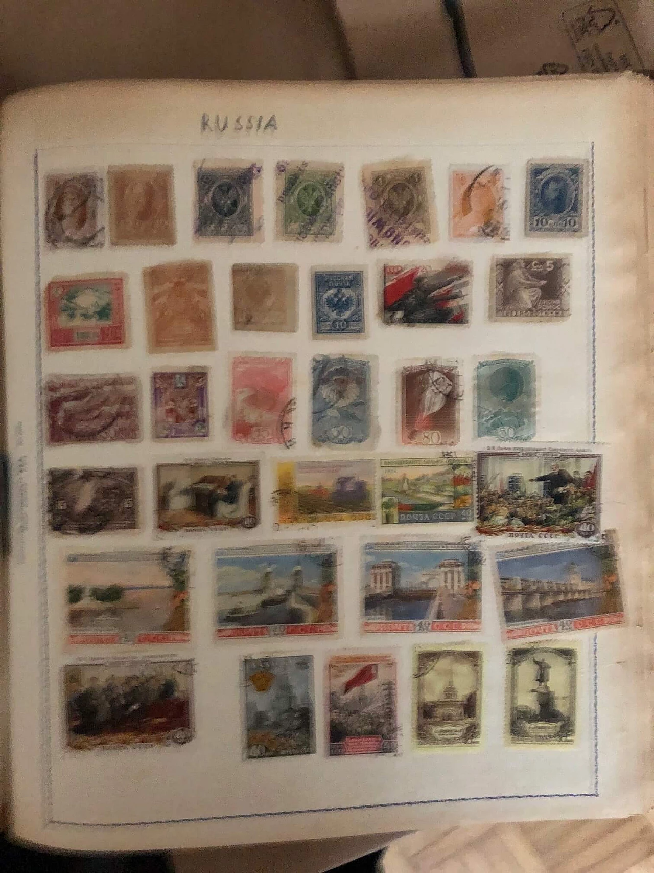 Libro di raccolta di francobolli del mondo, inizio '900 28