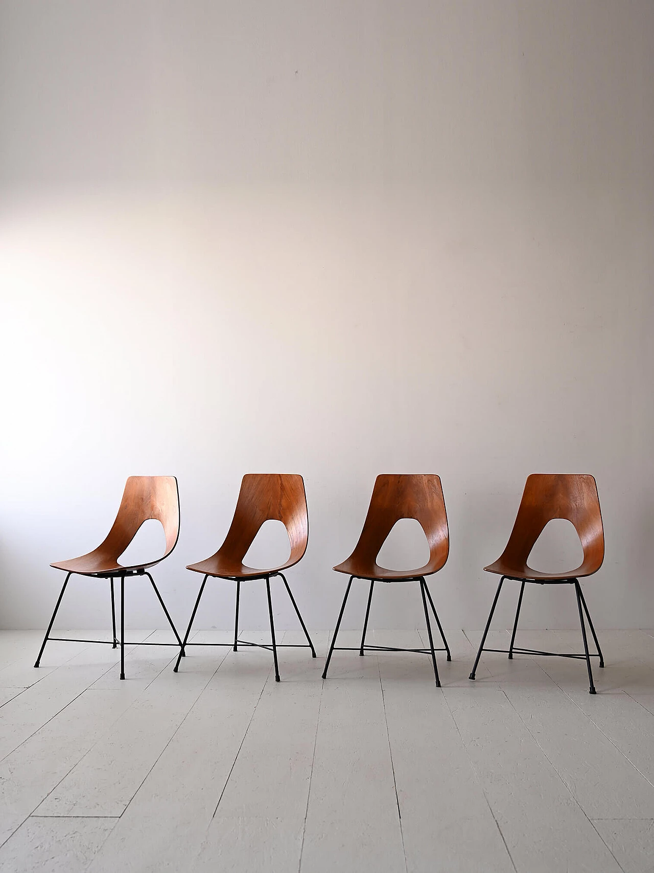4 Ariston chairs by Augusto Bozzi, 1960s 5