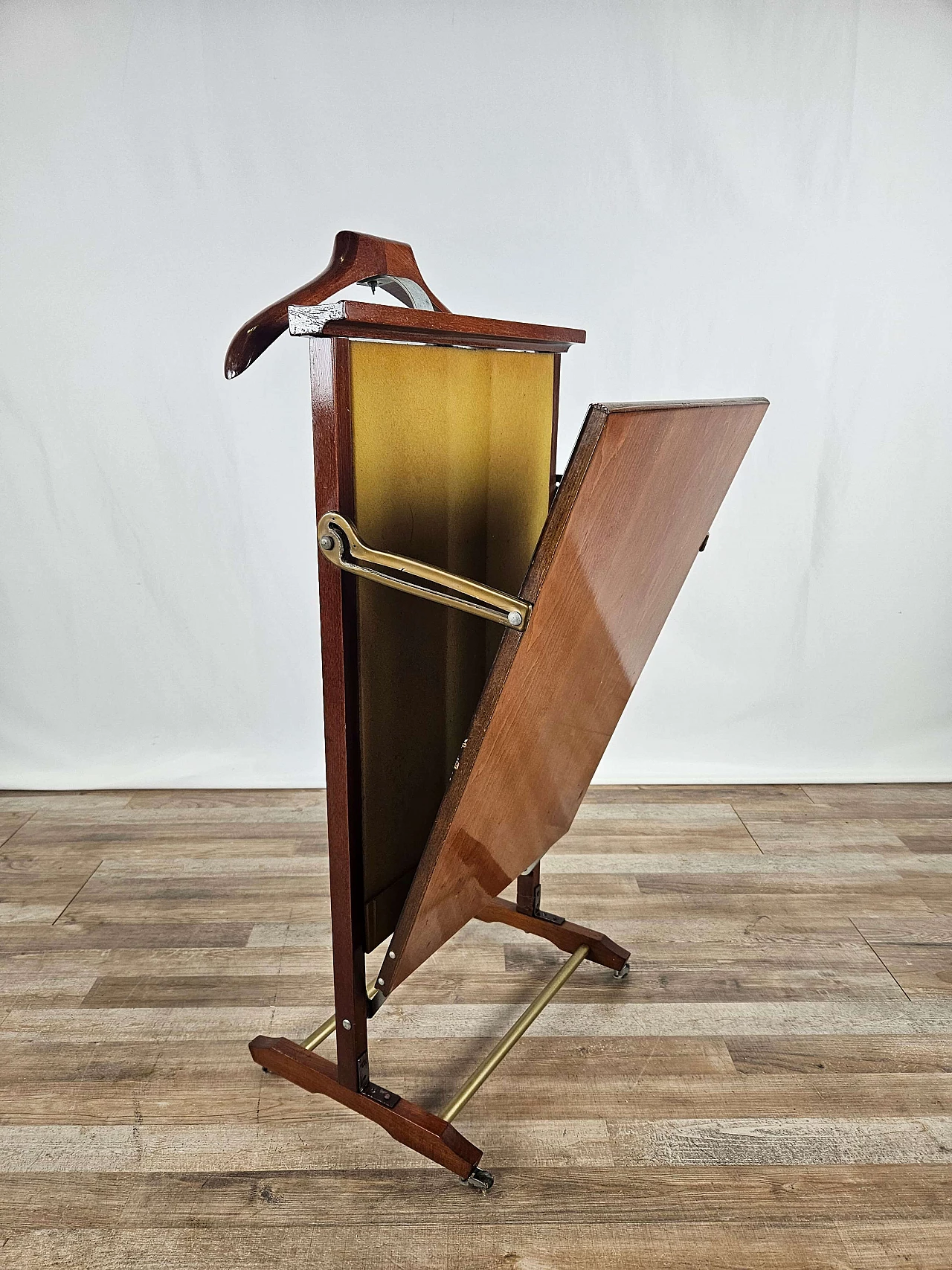 Wood and metal valet stand by Fratelli Reguitti, 1970s 1