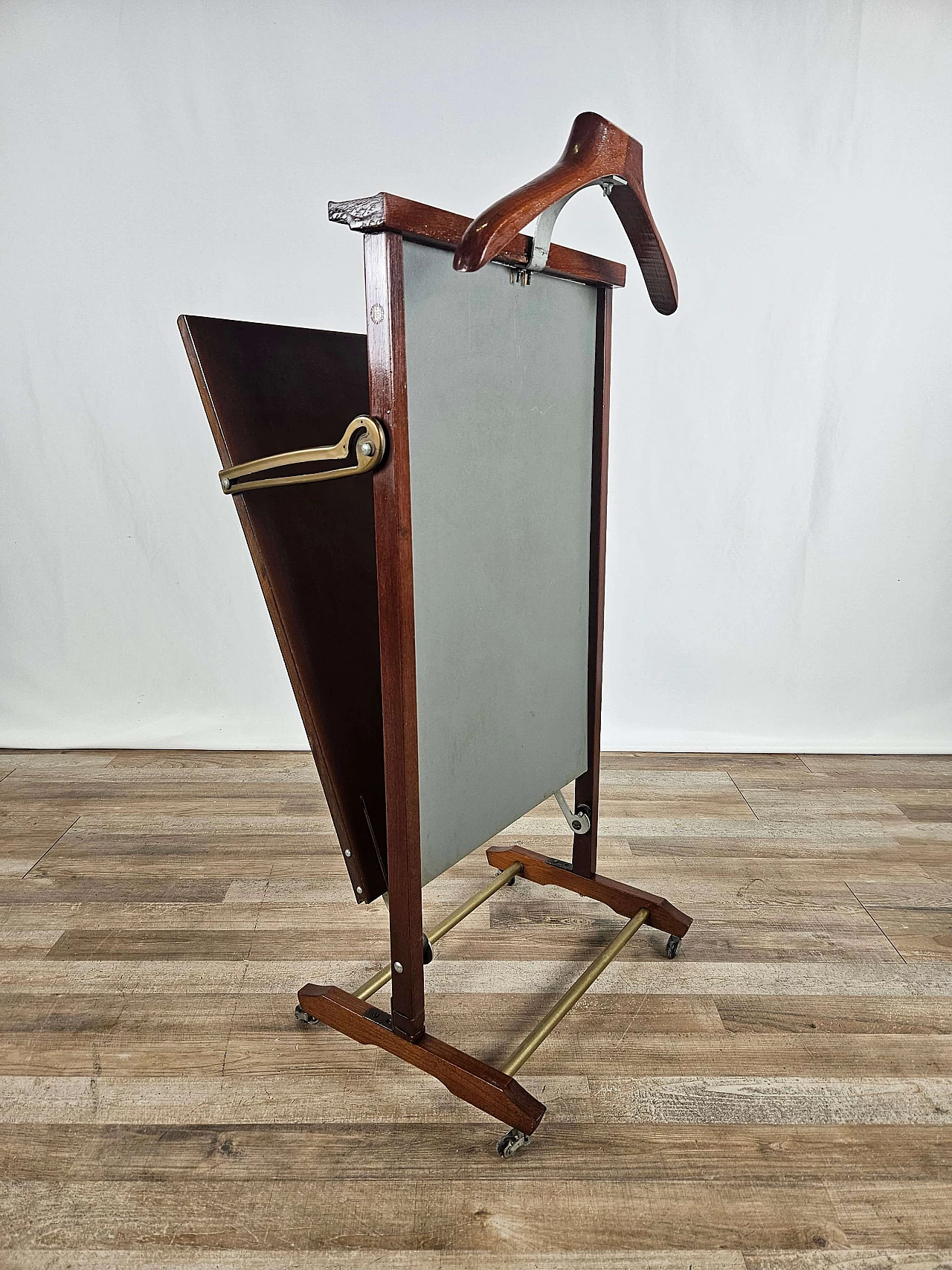 Wood and metal valet stand by Fratelli Reguitti, 1970s 3