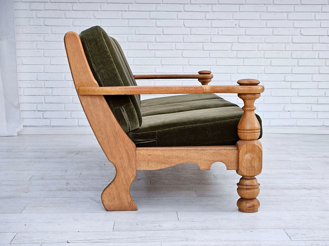 Danish three-seater velvet and oak sofa, 1970s 11
