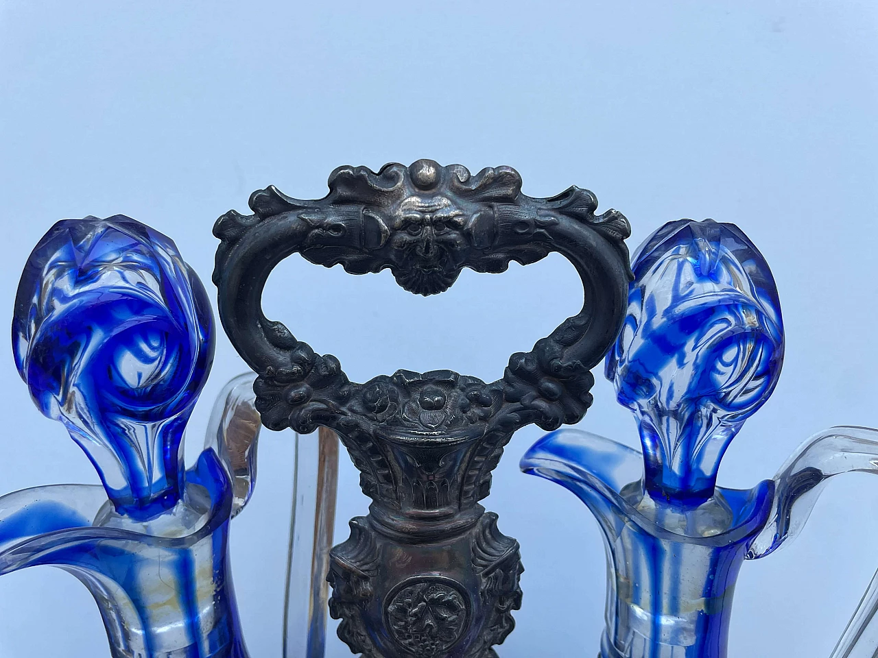 Oliera e acetiera in vetro blu con supporto in argento, 1820 2