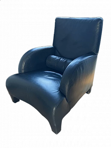 Oriente armchair in dark blue Maxalto leather by Antonio Citterio for B&B Italia