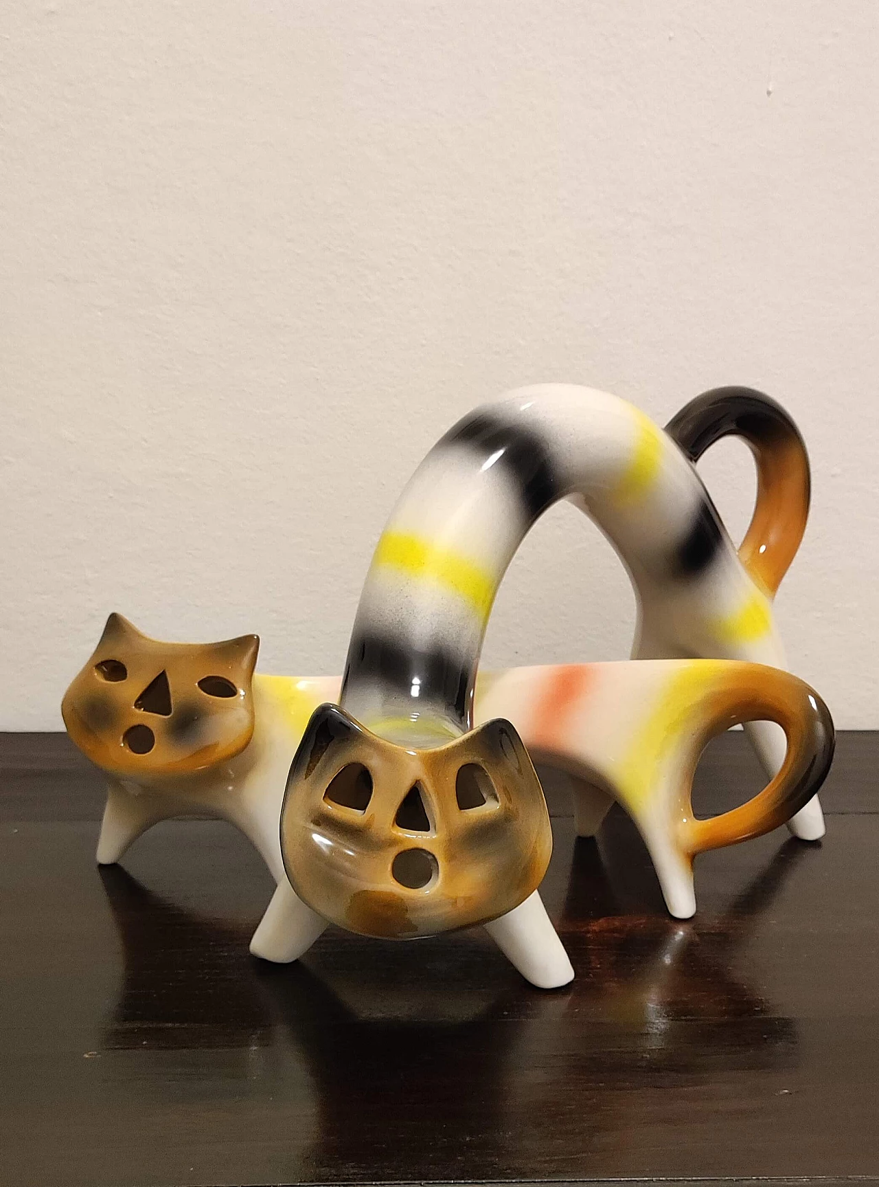 Pair of coloured ceramic cats by Roberto Rigon, 1970s 1