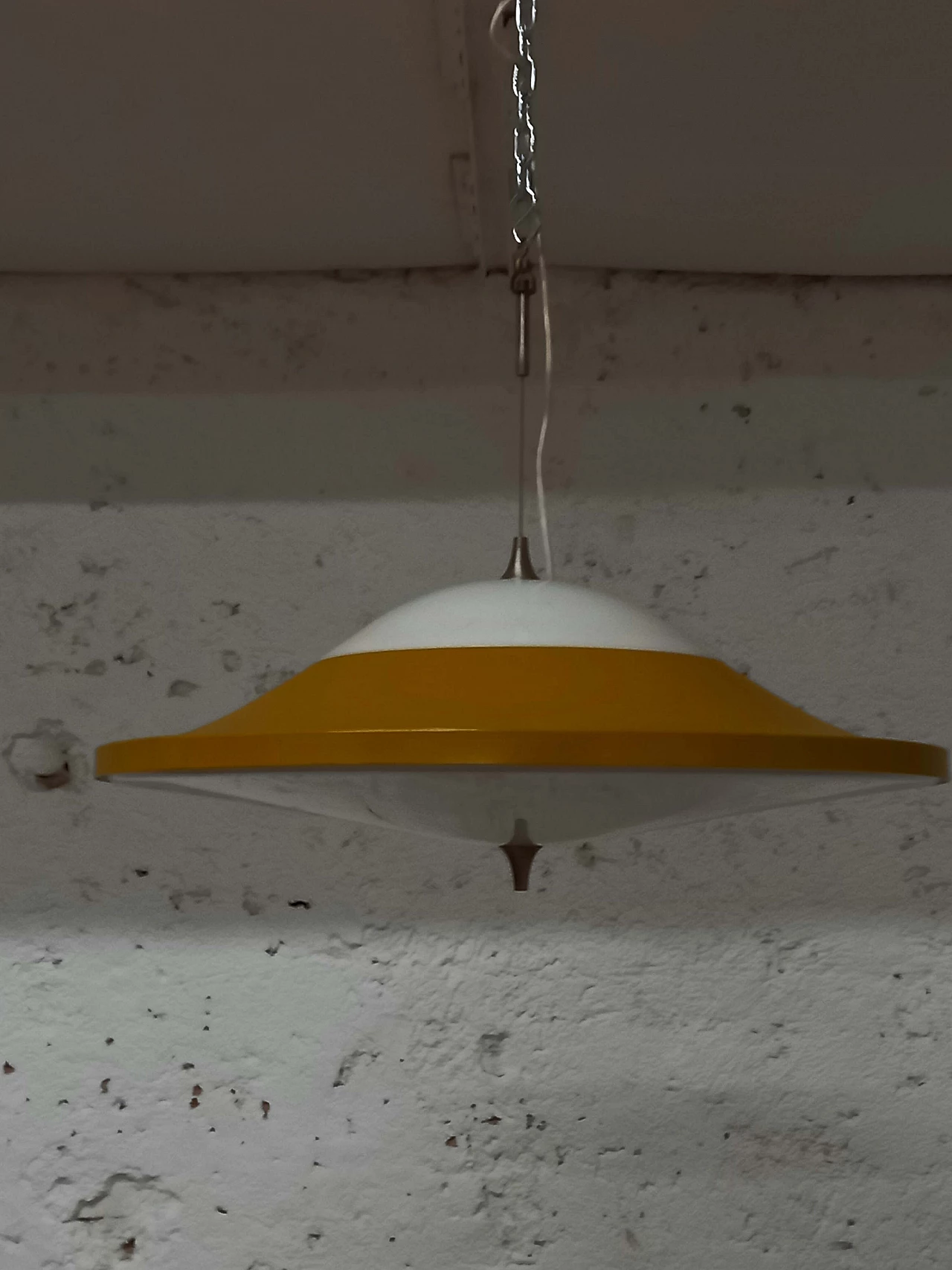 Lampadario Ufo in alluminio anodizzato e perspex di Goffredo Reggiani, anni '70 4