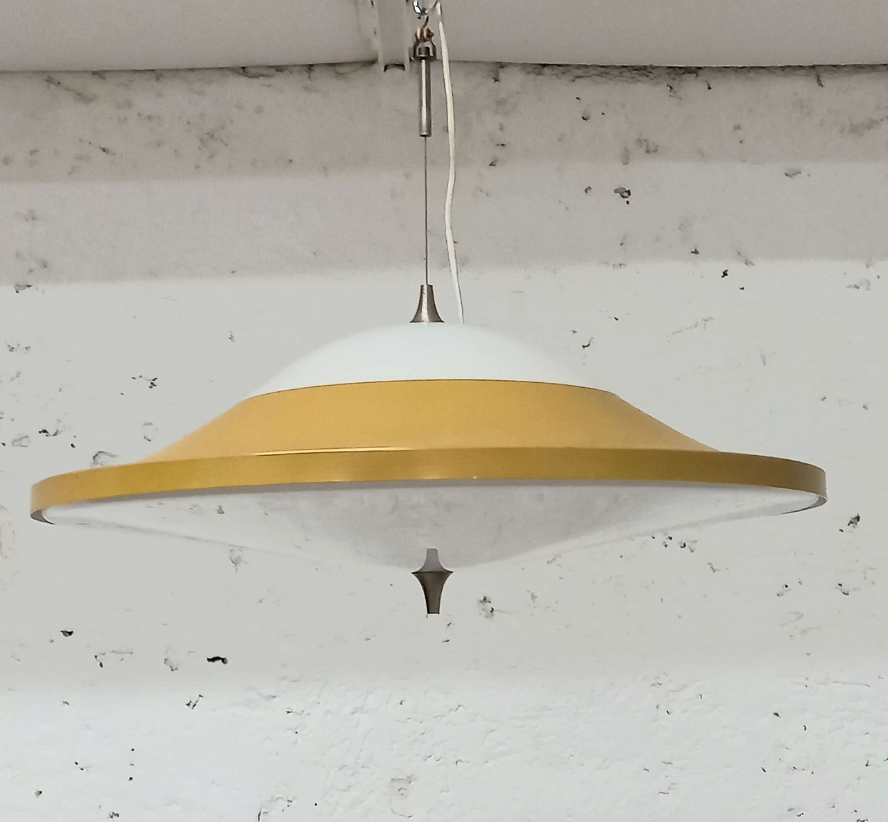 Lampadario Ufo in alluminio anodizzato e perspex di Goffredo Reggiani, anni '70 5