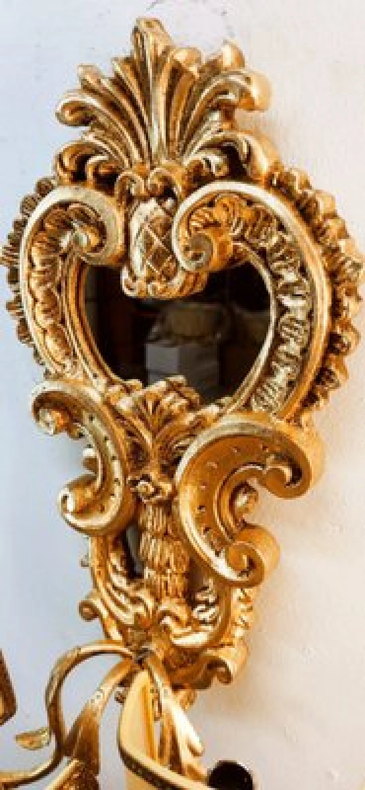 Applique a tre luci in legno dorato e pergamena con specchio, anni '60 3