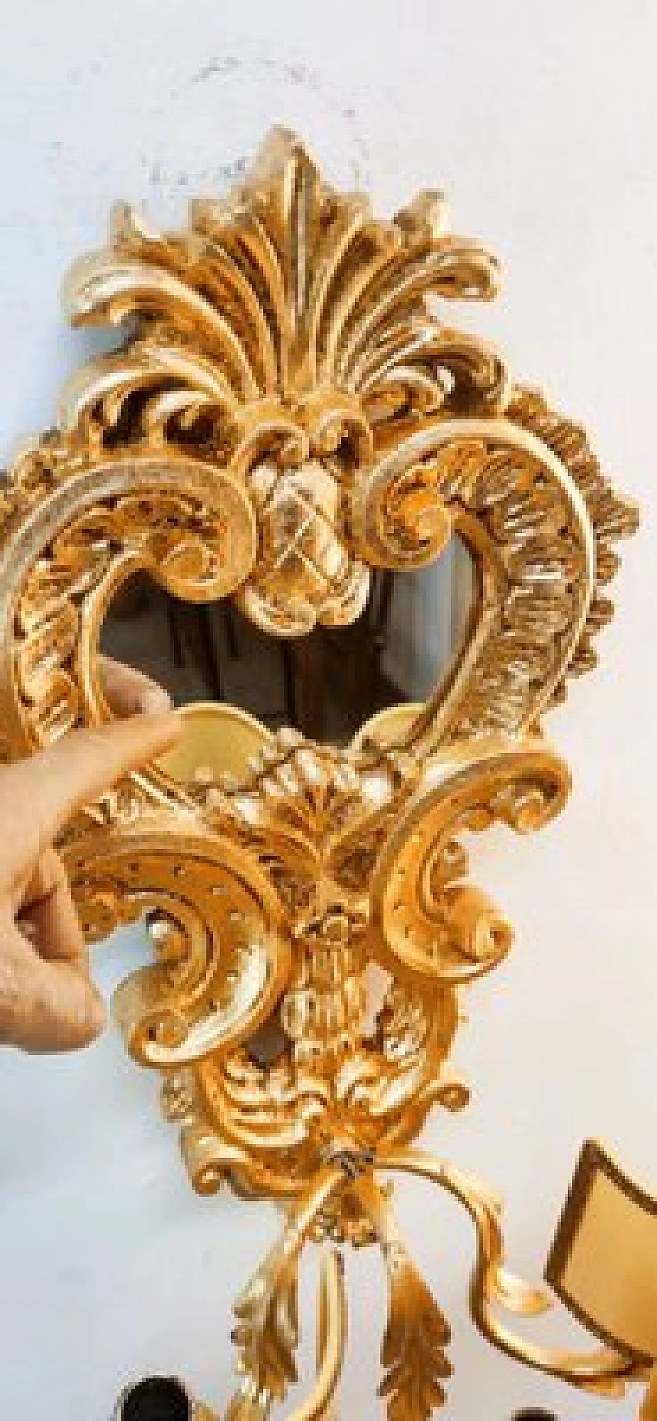 Applique a tre luci in legno dorato e pergamena con specchio, anni '60 14