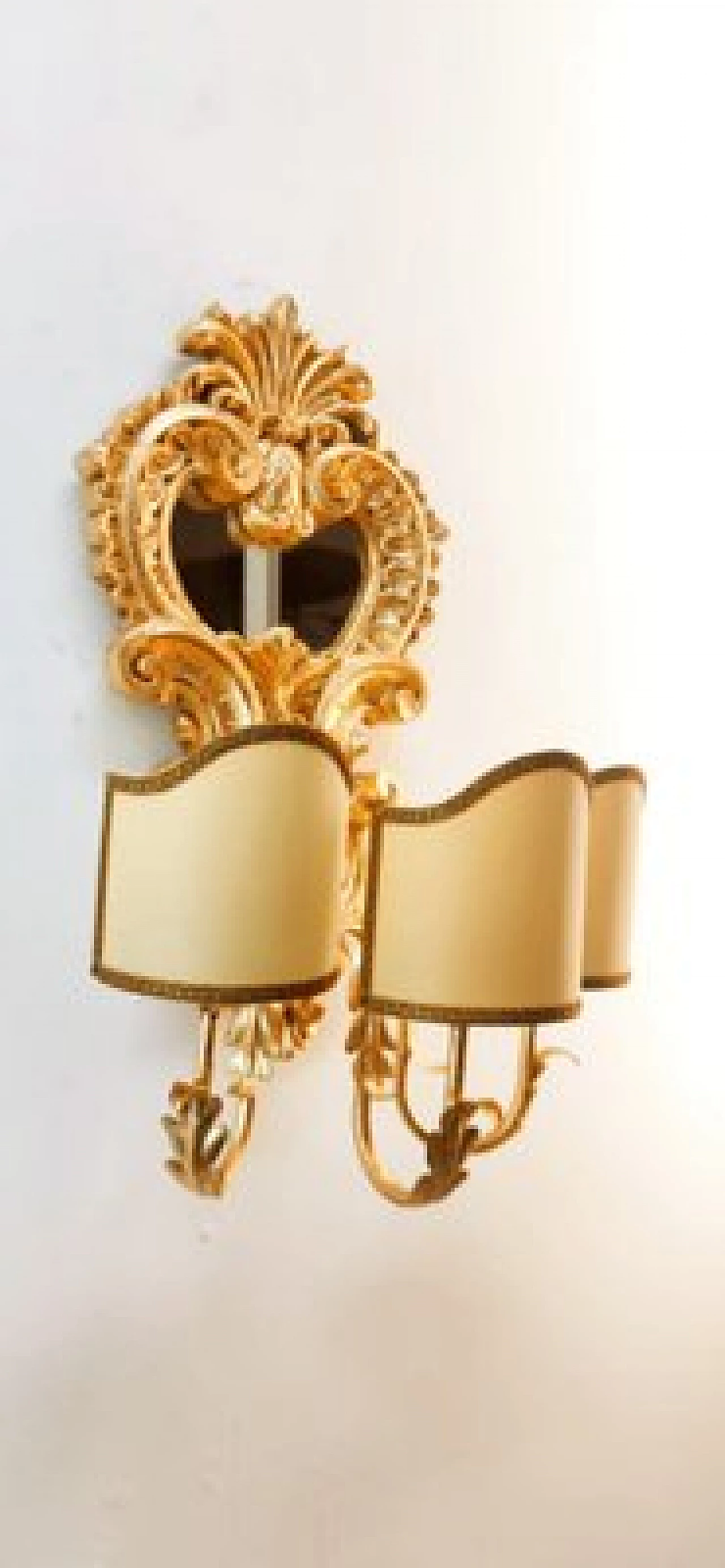 Applique a tre luci in legno dorato e pergamena con specchio, anni '60 16
